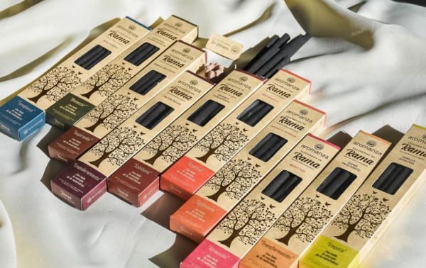 SAHUMERIO EN RAMA x8 unid