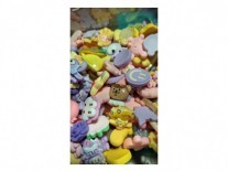 CHARMS CAPYBARA SURTIDAS DE RESINA x10 unid  