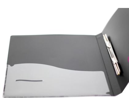[76300] CARPETA A4 CON BROCHE NEPACO NEGRA